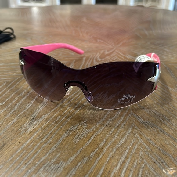 NWT sunglasses - Picture 6 of 6